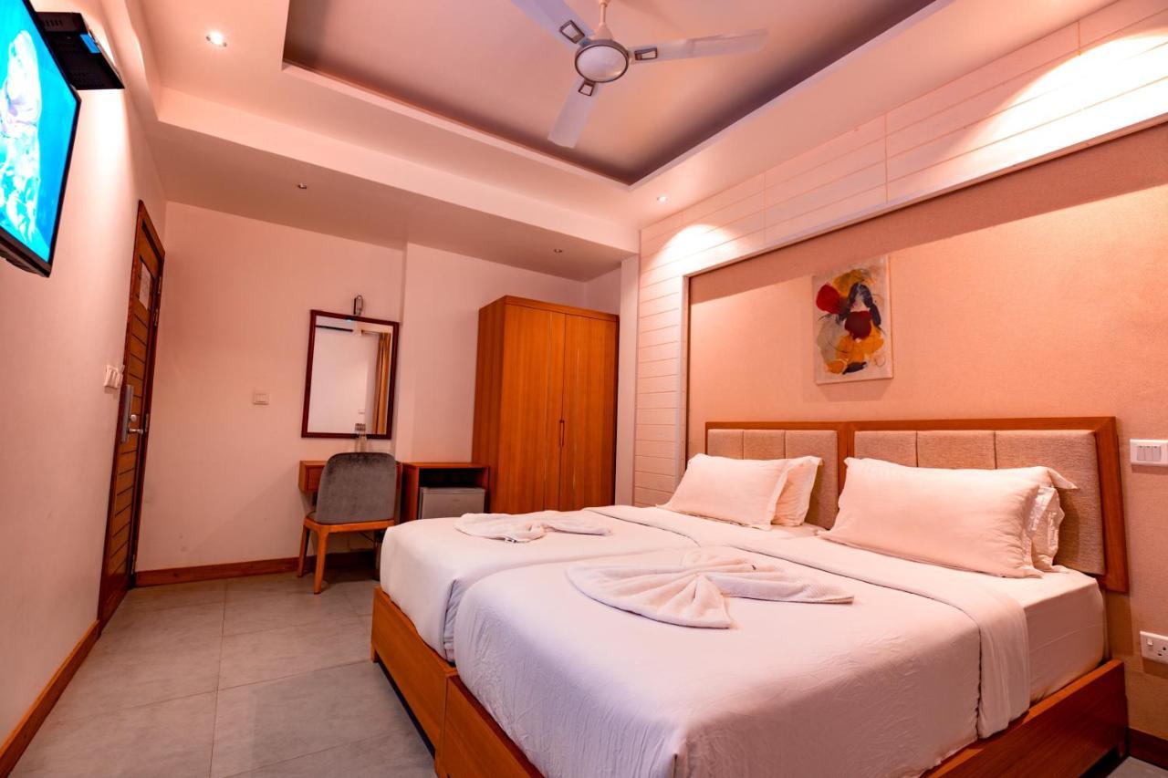 Araamview Hotel Hulhumale Exterior foto