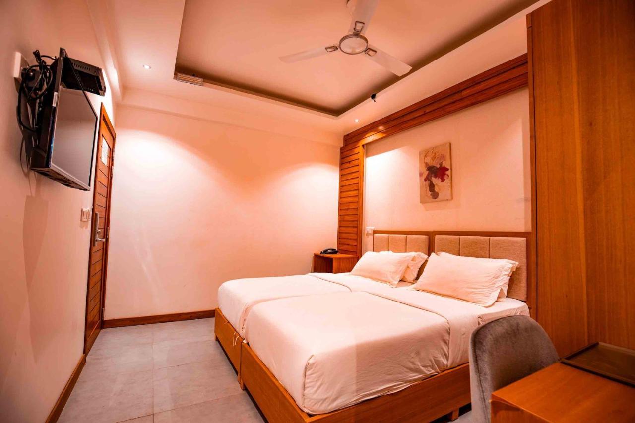 Araamview Hotel Hulhumale Exterior foto